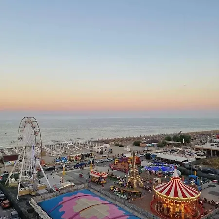 Sunrise By Astoria Mamaia Nord- Lidl Area Apartment